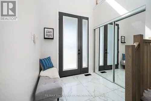 Modern 4-Bedroom Home in Stittsville, Ottawa