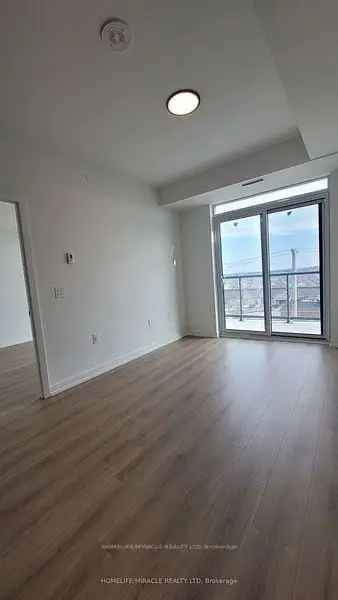 Condo rental in Mount Pleasant Village with modern features and parking