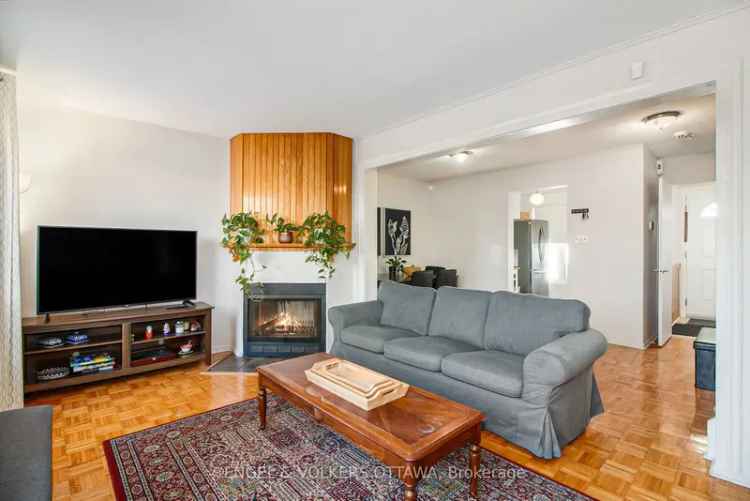 Condo For Sale in Chalk River, Ontario