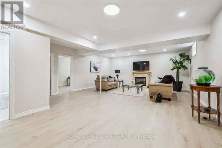 Hamilton Family Home 3 2 Bedrooms 4 Bathrooms Finished Basement