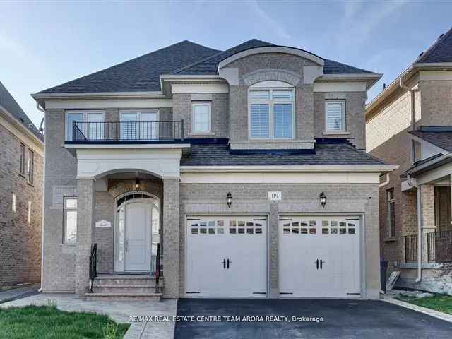 Luxury 5-Bedroom Kaneff Home in Bram West