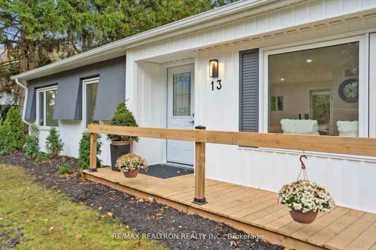 Sandy Cove Ranch Bungalow - Lake Simcoe Living