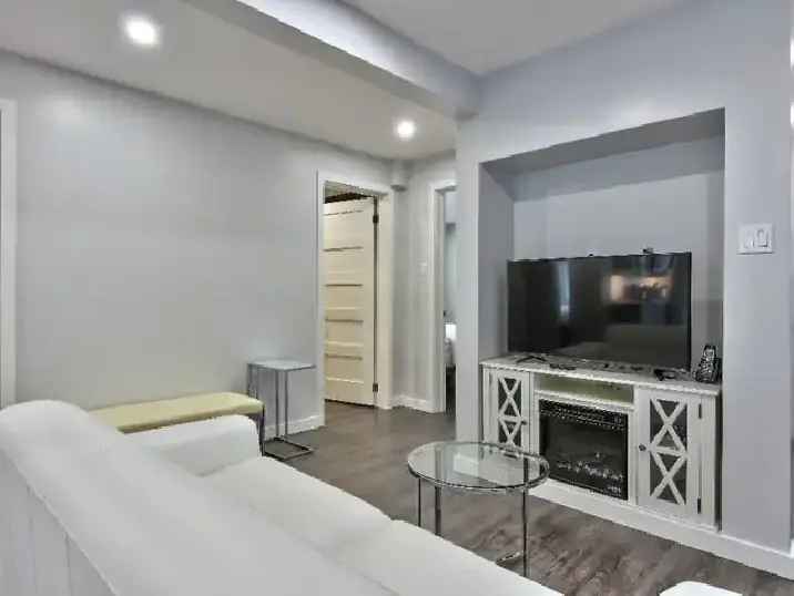 4 Bedroom Furnished Apartment Near Subway