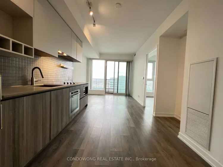 Condo For Rent in 5, Buttermill Avenue, Vaughan, Ontario