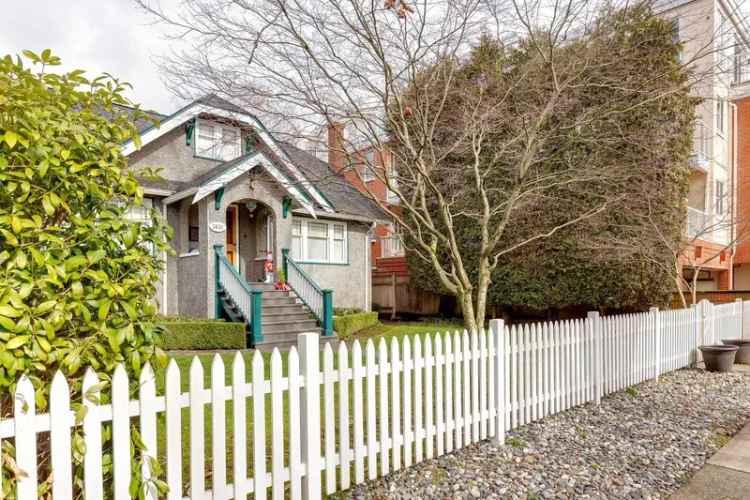 Dunbar Village Family Home Steps to Amenities