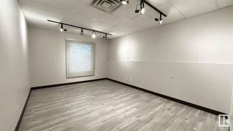 Retail For Rent in Salmon Arm, British Columbia