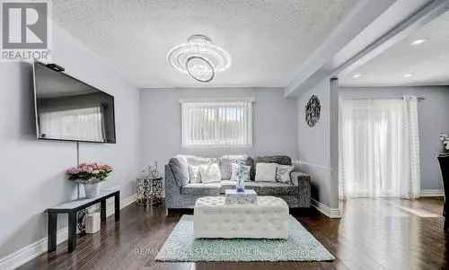 House For Sale In Streetsville, Mississauga, Ontario