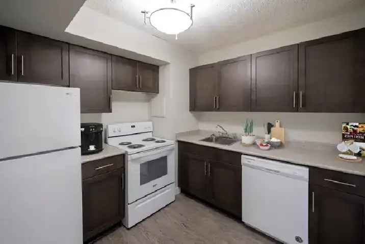 Two-Bedroom Suite Available near the University of Manitoba