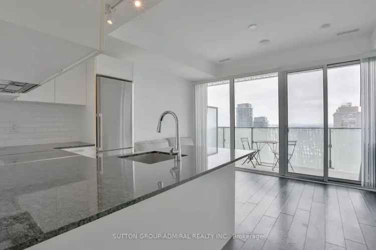 Rent Luxury 1 Bedroom Condo in Toronto with Stunning Amenities