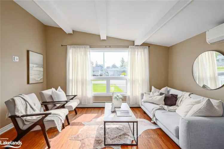 House For Sale in Collingwood, Ontario