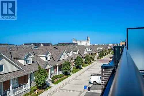 Buy Townhouse in Collingwood Ontario with Waterfront Views and Terrace