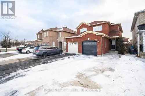 Buy Semi Detached House in East Credit Mississauga with Many Upgrades