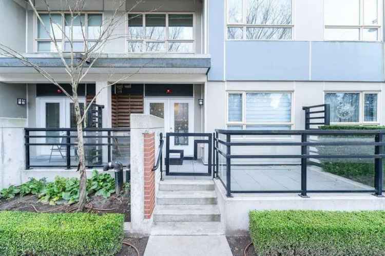 Surrey Central 2-Bedroom Apartment Near Skytrain