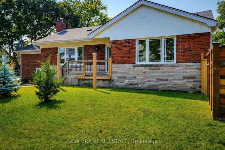 House For Sale in Burlington, Ontario