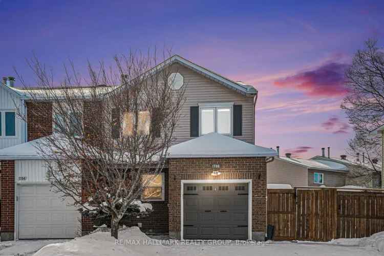 Updated 3-Bed Townhouse Near Ravine Trails