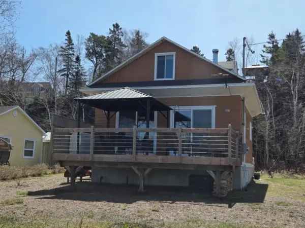 1.5 Storey House for Sale Bas Saint Laurent Riverfront