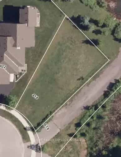 Premium Pie-Shaped Lot North End Peterborough