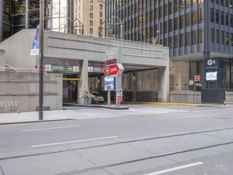 200 Bay Street Office Space For Lease