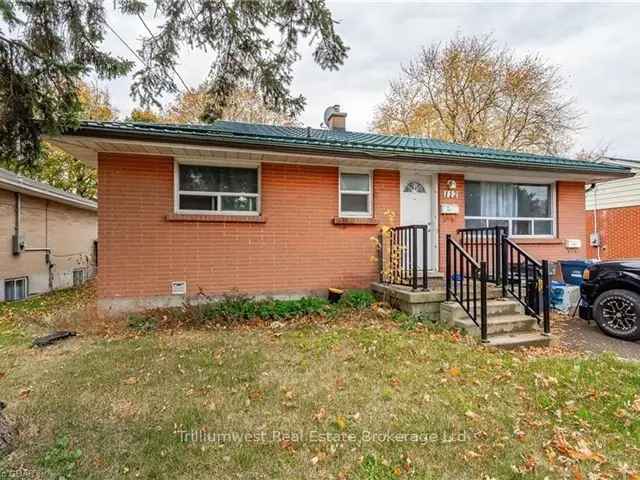 House For Sale in Guelph, Ontario