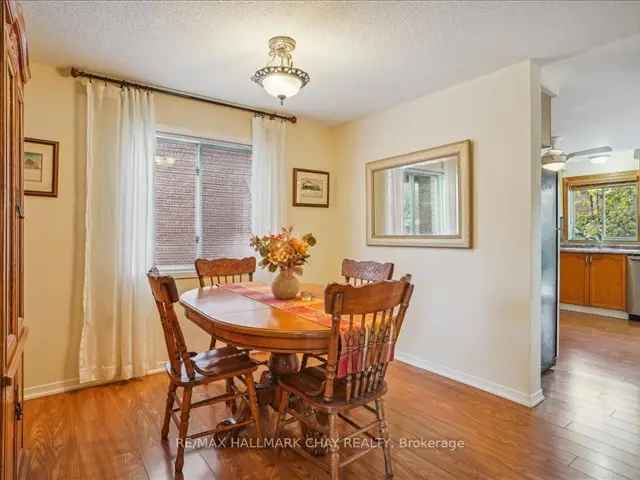 4 Bedroom 3 Bathroom Family Home in Barrie