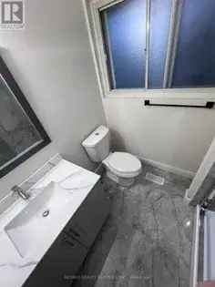 3 Bedroom 160m² House Near Clarkson GO Mississauga