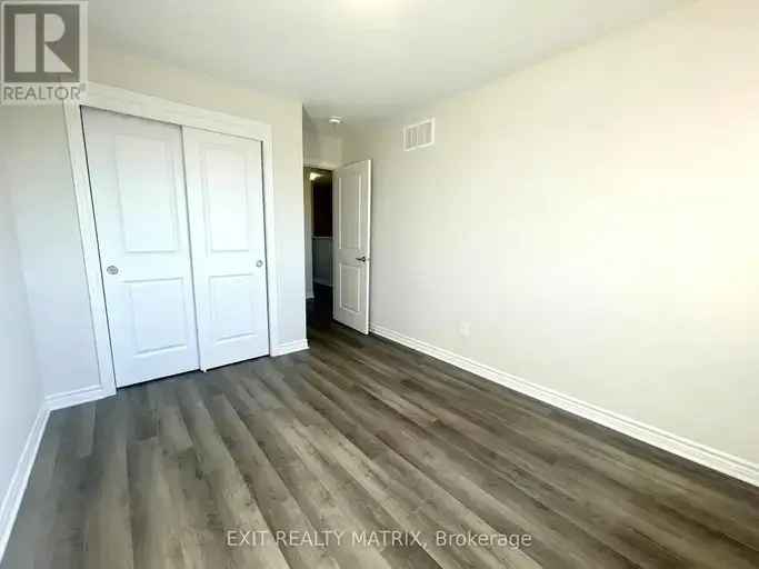 3 Bedroom Townhome in Embrun with 1 Car Garage