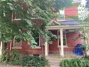 8-Unit Brick Building in Centertown Ottawa Great Income Potential