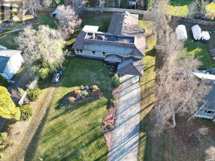 Luxury 5-Bedroom Family Home with Indoor Pool