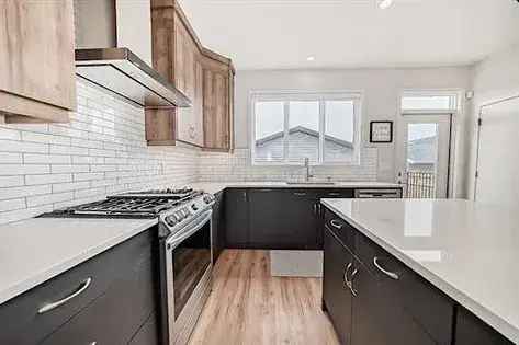 3 rooms apartment of 162 m² in Calgary