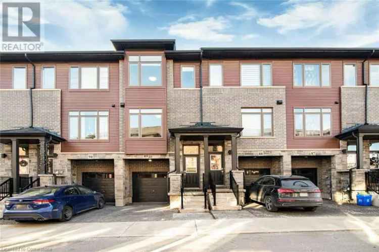 3 Bedroom Townhouse in Hamilton - Freshly Painted &amp; Move-In Ready