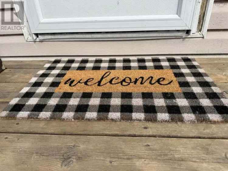 Updated 2-Bedroom Home with Modern Amenities
