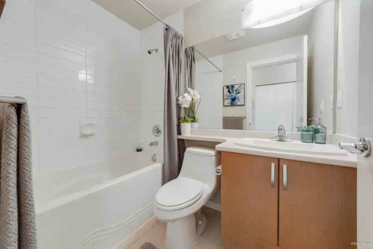 Penthouse Loft near Gateway Station - Modern Open Concept