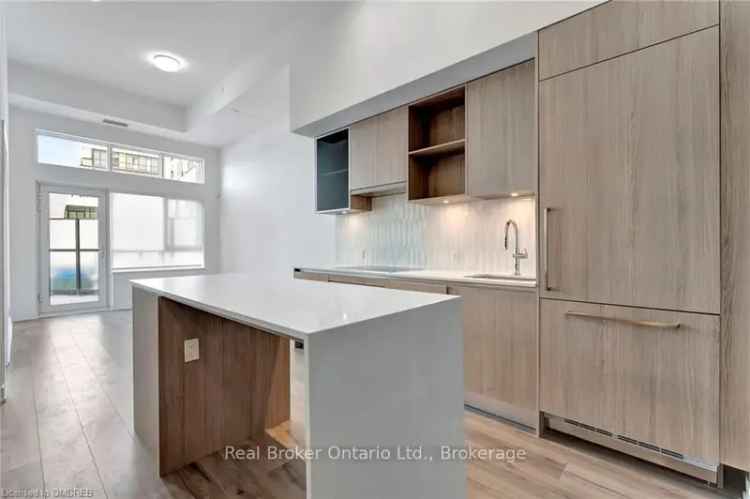 Rent Modern Condo in Oakville with Private Terrace and Amenities