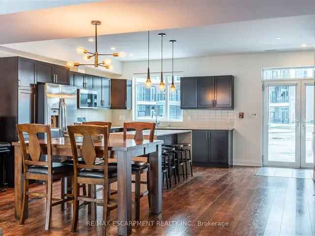 Luxury 3000+ Sq Ft Grimsby Condo Townhome - Lake Views & Rooftop Terrace