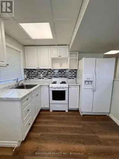 One Bedroom Apartment Kawartha Lakes Level Entry Parking Laundry Included