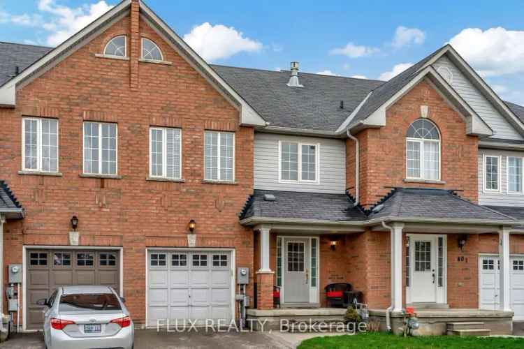 Spacious 3-Bedroom Townhouse in Milton