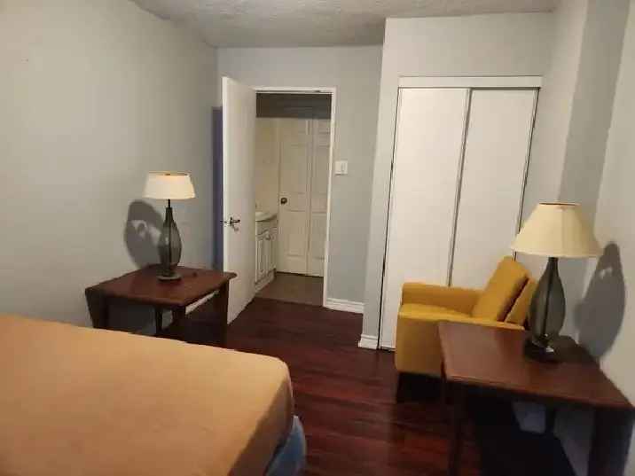 Furnished 2-Bedroom Condo near Centennial College