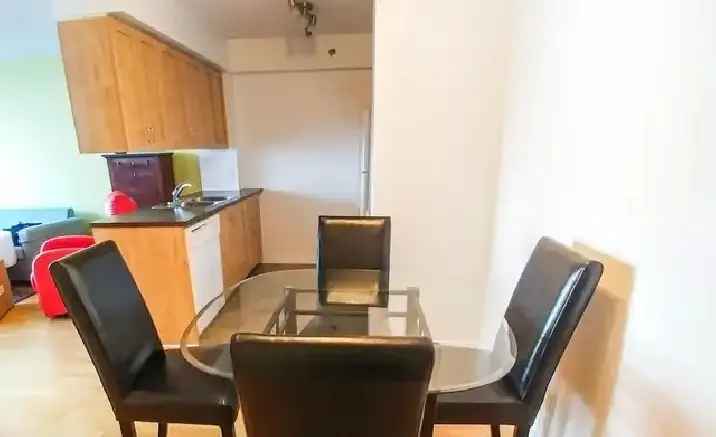 Fully Furnished Griffintown Condo with Indoor Parking