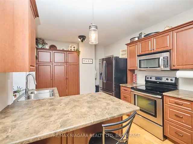 Charming Century Home Near Welland River Canal