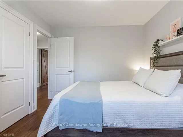 House For Sale in Brampton, Ontario