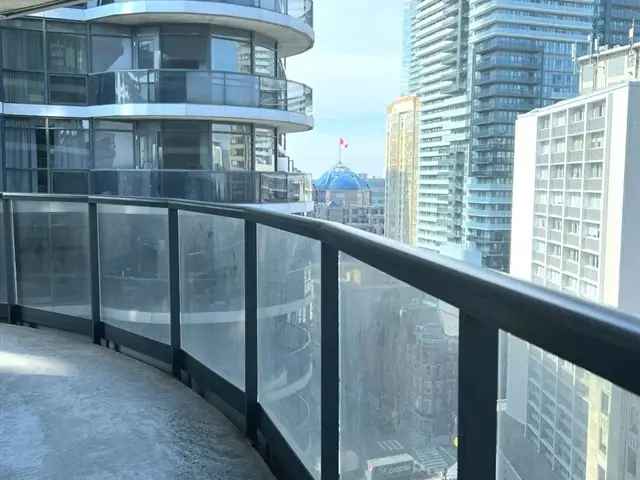 Room with Balcony and Downtown View Shared Amenities