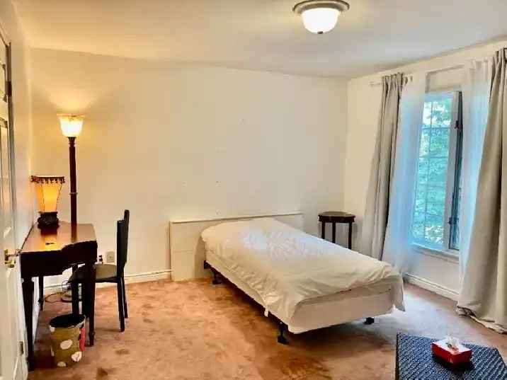 A Furnished Room for Rent close to Finch subway station