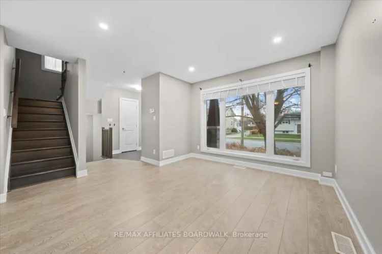 House For Sale in Perth, Ontario