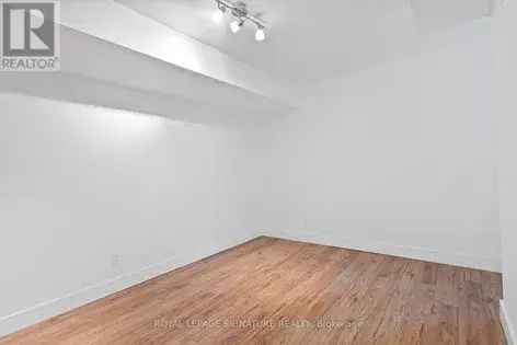 1 room apartment of 552 m² in Toronto