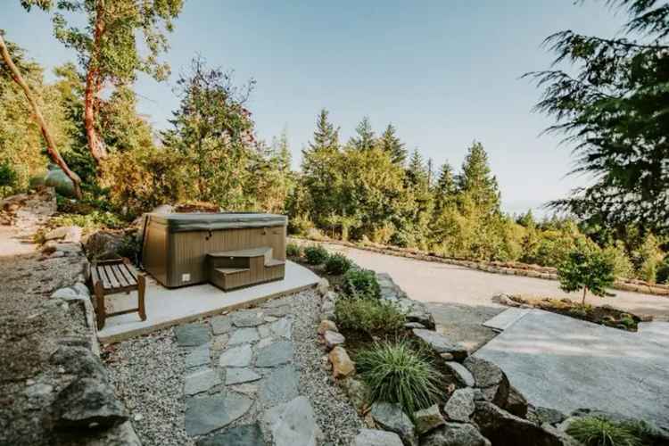 Inside a $3.5M Home Perched Above a Forest in BC's Halfmoon Bay