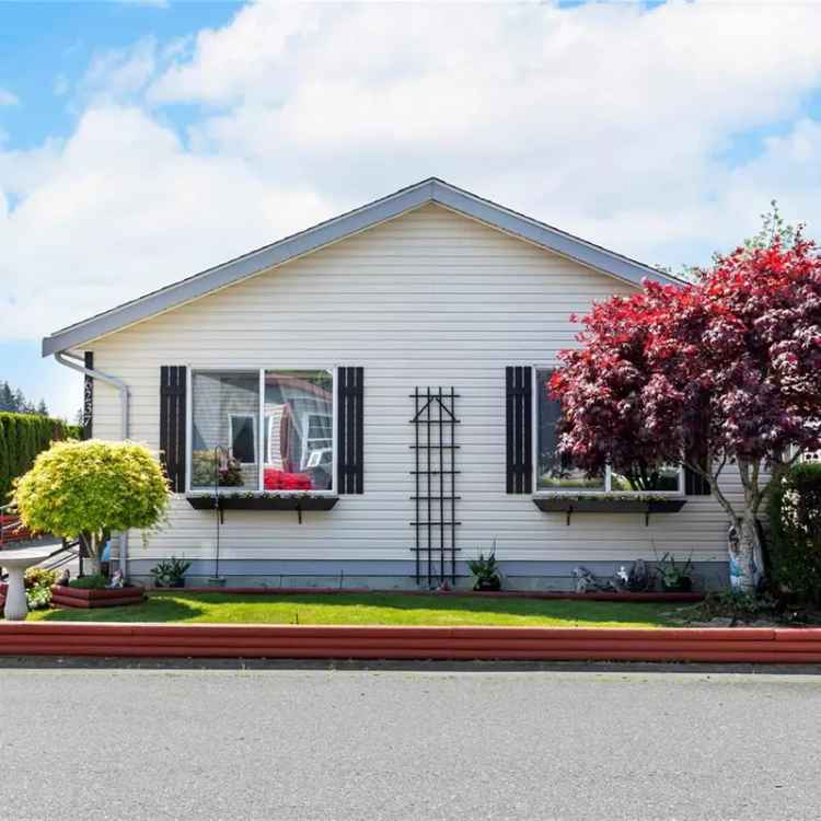 Spacious Doublewide Home in 55+ Community