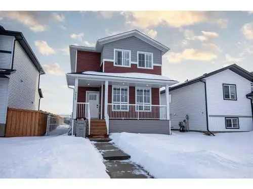 House For Sale In Cobblestone, Grande Prairie, Alberta