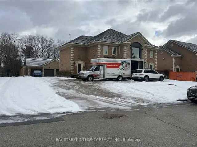 4 Car Garage Home in Credit Mills  Oversized Lot Ravine Views