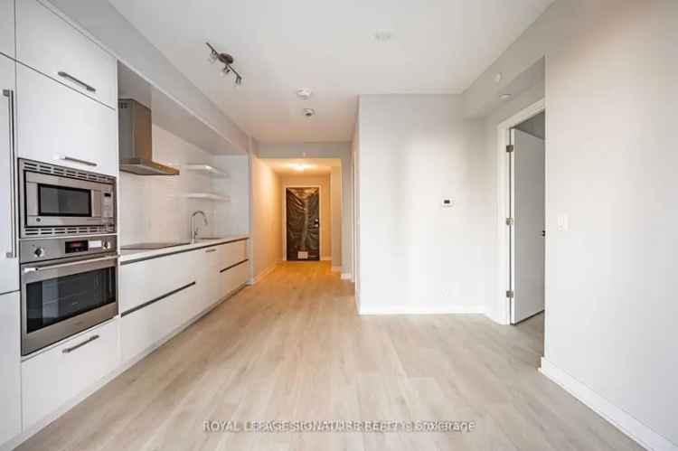 Condo For Rent in Toronto, Ontario