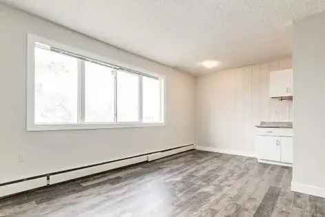 Rent 1 Room Apartment in Edmonton with Modern Amenities and Facilities